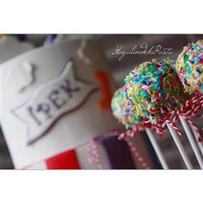 gökkuşağı cakepop